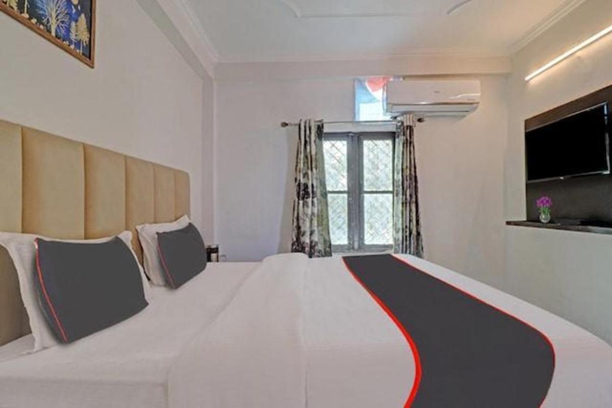 Hotel Amishi Raiwala Ngoại thất bức ảnh